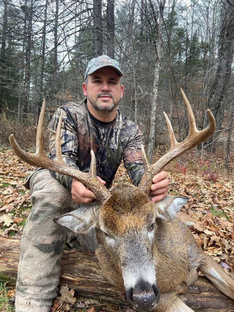 2021 rack of the year whitetail deer hunted by Shane.