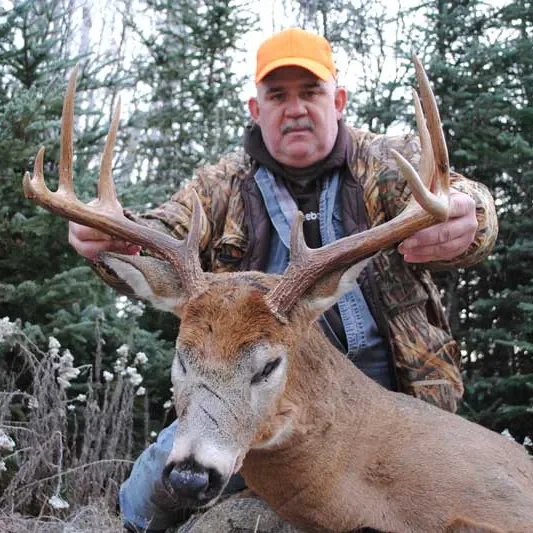 Jeck Peck 2010 Rack of the year, whitetail deer.